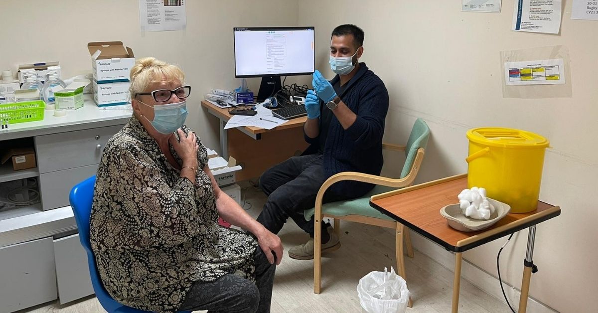 The Flu Vaccine – Is it Safe & Who Should Get it?